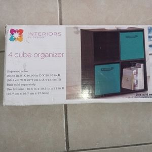 4 cube storeage storage